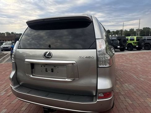 Used 2023 Lexus GX 460 Premium AWD/4WD image 9