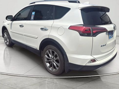 Used 2018 Toyota RAV4 Limited w/ Advanced Technology Package AWD/4WD image 4