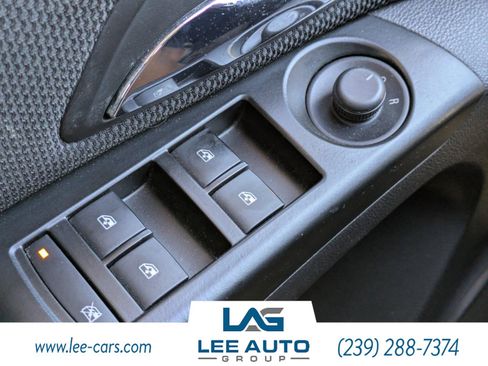 Used 2014 Chevrolet Cruze LT w/ Technology Package image 15
