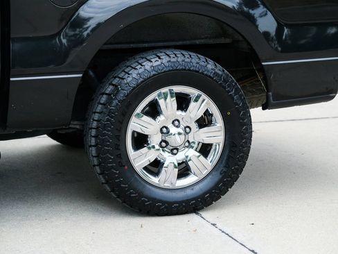 Used 2012 Ford F150 XLT w/ XLT Chrome Pkg RWD image 14