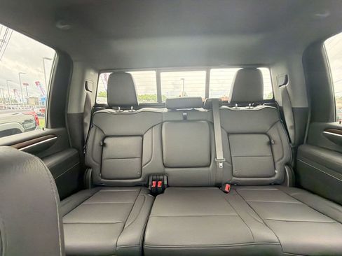 Used 2026 GMC Sierra 2500 Denali w/ Denali Reserve Package AWD/4WD image 13