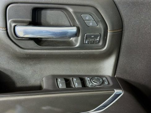 Used 2021 GMC Sierra 1500 AT4 w/ AT4 Premium Package AWD/4WD image 18