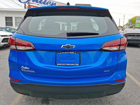 Used 2024 Chevrolet Equinox LS AWD/4WD image 4