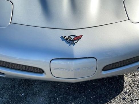 Used 2001 Chevrolet Corvette Z06 w/ Memory Pkg image 3