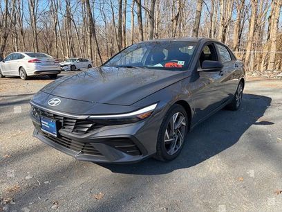 Certified 2025 Hyundai Elantra Sport