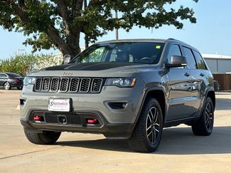 Used 2021 Jeep Grand Cherokee Trailhawk w/ Trailhawk Luxury Group AWD/4WD video 3