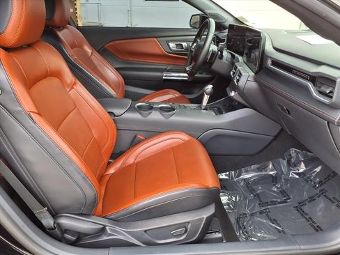 Used 2024 Ford Mustang GT Premium RWD image 9