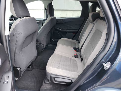 Used 2022 Ford Escape SE w/ SE Sport Appearance Package image 15