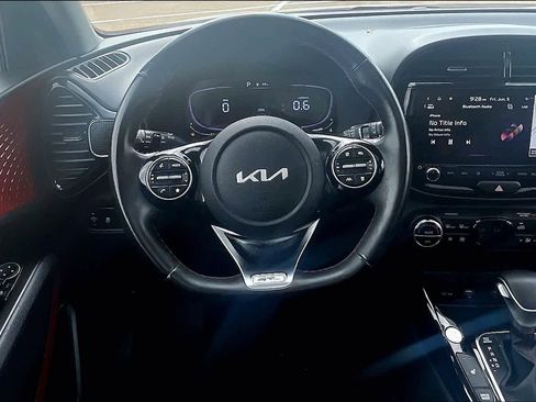 Used 2024 Kia Soul GT-Line w/ GT-Line Technology Package FWD image 14