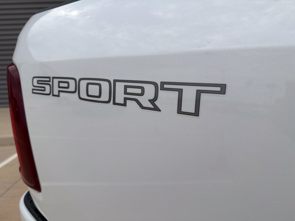 Used 2025 RAM 3500 Laramie AWD/4WD image 12
