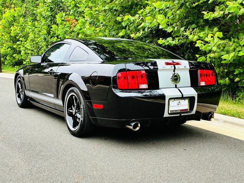 Used 2007 Ford Mustang GT RWD image 12