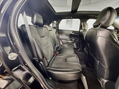 Used 2019 Ford Edge ST w/ Equipment Group 401A AWD/4WD image 29