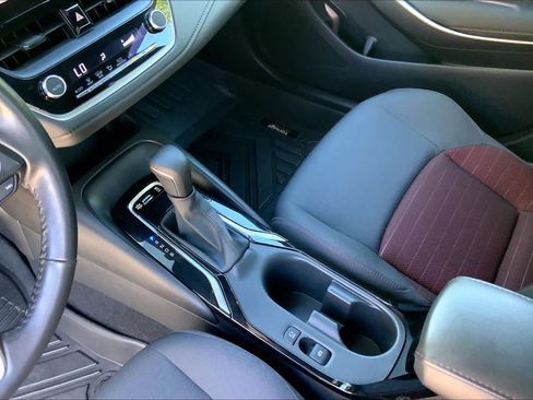 Used 2023 Toyota Corolla SE image 16
