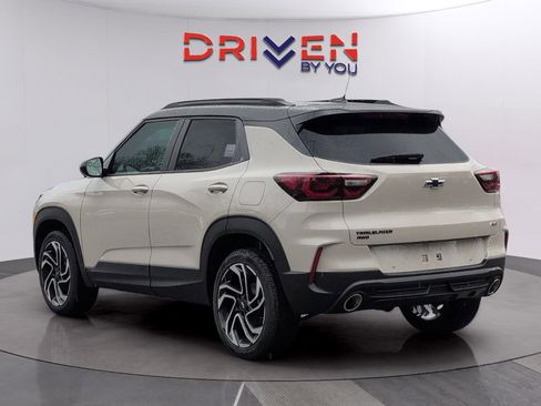 New 2026 Chevrolet TrailBlazer RS w/ Convenience Package image 3