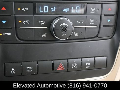 Used 2013 Jeep Grand Cherokee Limited w/ Mopar Chrome Edition Group AWD/4WD image 11