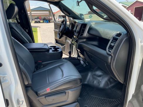 Used 2023 RAM 2500 Tradesman AWD/4WD image 11