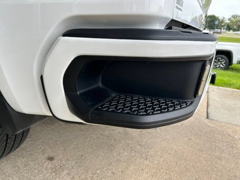 Certified 2025 GMC Sierra 1500 Elevation AWD/4WD image 11