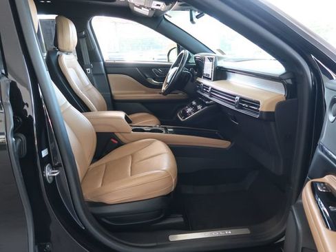 Used 2020 Lincoln Corsair Reserve AWD/4WD image 37