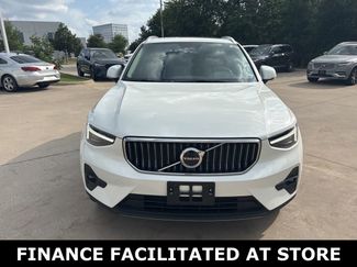 Certified 2023 Volvo XC40 B5 Ultimate w/ Protection Package Premier AWD/4WD video 2