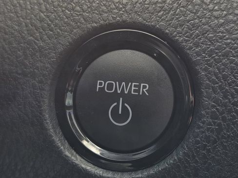 Used 2025 Toyota Camry SE FWD image 21