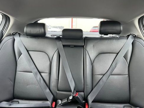 Used 2018 Kia Stinger Premium image 22