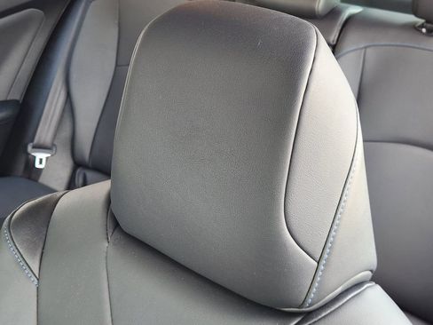 Used 2016 Toyota Prius Three Touring image 23