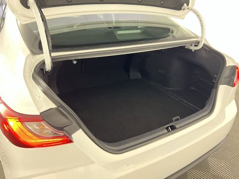 Used 2025 Toyota Camry SE image 26