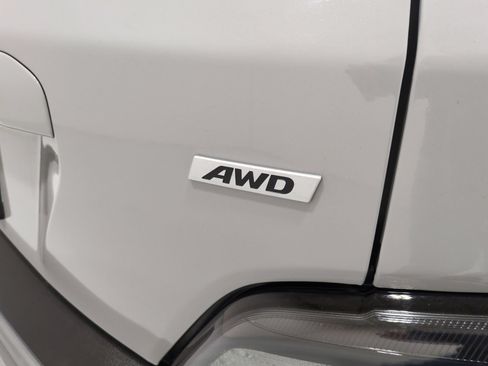 Certified 2023 Hyundai Kona SEL w/ Cargo Package AWD/4WD image 4
