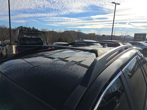 Used 2024 Toyota RAV4 AWD Hybrid image 12