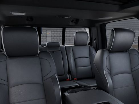 New 2026 RAM 2500 Rebel w/ Rebel Level 2 Equipment Group AWD/4WD image 26