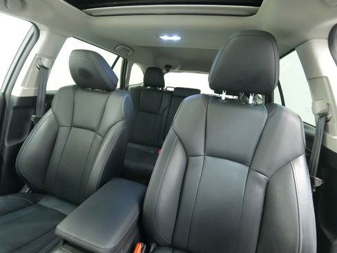 Used 2023 Subaru Outback Touring XT image 15