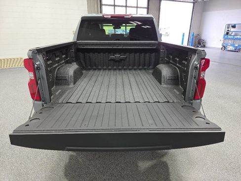 New 2026 Chevrolet Silverado 1500 RST AWD/4WD image 33