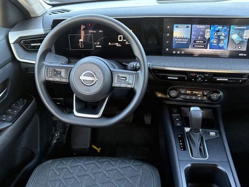 New 2026 Nissan Kicks SV image 11