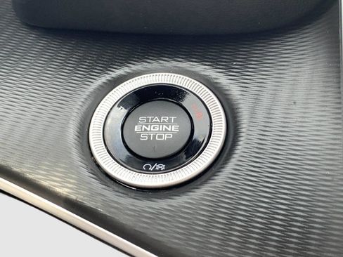 Used 2023 Jeep Grand Cherokee Altitude image 26