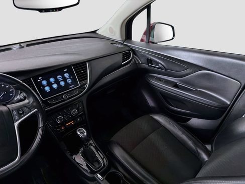 Used 2018 Buick Encore Preferred AWD/4WD image 24