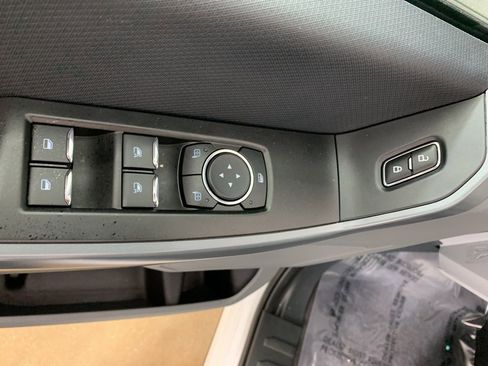 Used 2023 Ford F150 XLT w/ Trailer Tow Package image 12