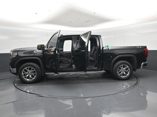 Used 2024 GMC Sierra 1500 SLT AWD/4WD image 61