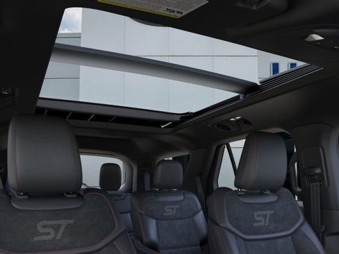 New 2026 Ford Explorer ST w/ Sun And Sound Package image 22