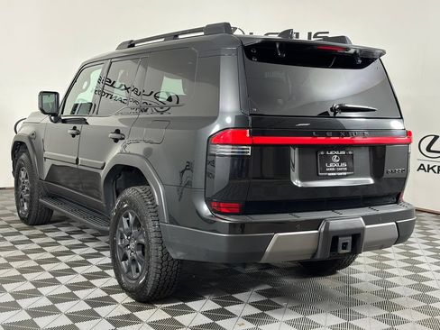 Used 2024 Lexus GX 550 AWD/4WD image 9