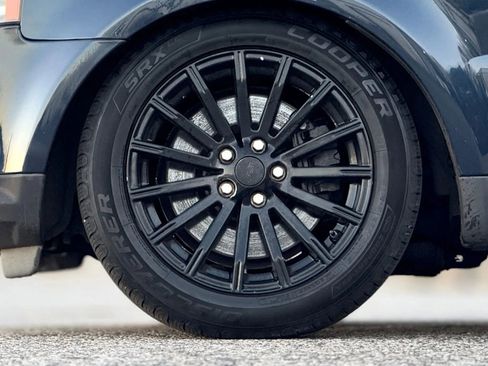 Used 2011 Land Rover Range Rover Sport HSE image 30