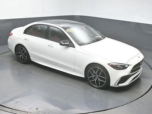 Used 2025 Mercedes-Benz C 300 Sedan image 41