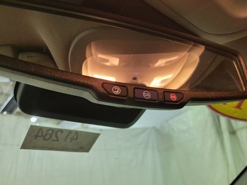 Used 2017 Chevrolet Equinox LT w/ Midnight Edition image 31