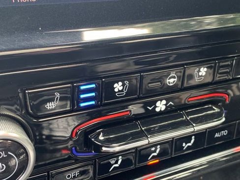 Used 2021 Jeep Grand Cherokee L Overland w/ Luxury Tech Group IV image 26