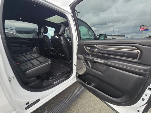 Used 2021 RAM 1500 Limited w/ Night Edition AWD/4WD image 14