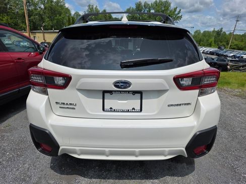 Used 2023 Subaru Crosstrek 2.0i Premium image 5