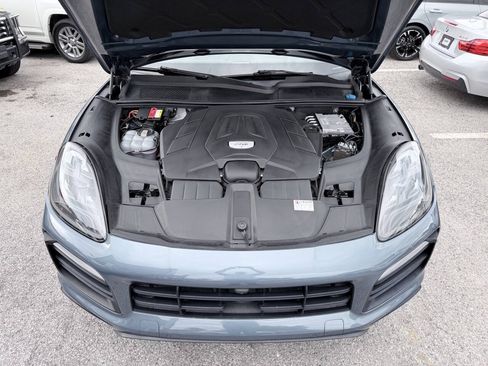 Used 2019 Porsche Cayenne S AWD/4WD image 10