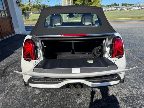 Used 2024 MINI Cooper S FWD image 36