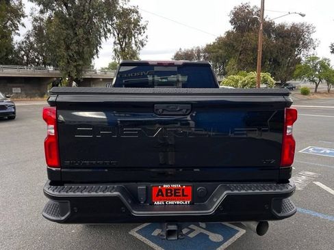Used 2024 Chevrolet Silverado 2500 LTZ w/ LTZ Plus Package AWD/4WD image 6