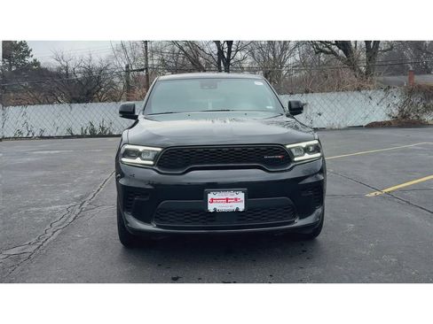 Used 2024 Dodge Durango GT image 3