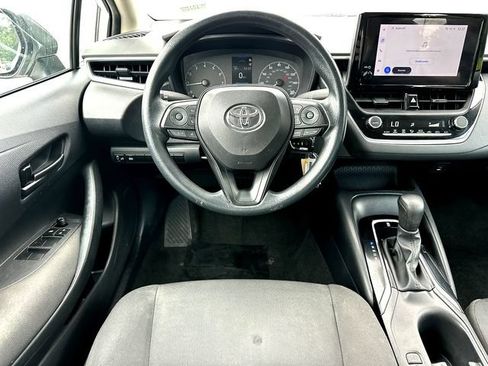 Used 2024 Toyota Corolla LE FWD image 20